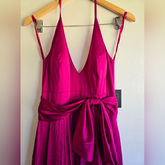 Ieena for Mac Duggal,Charmeuse Halter Strap Soft Tie Waist Gown, Magenta, Size 4 - Picture 5 of 12